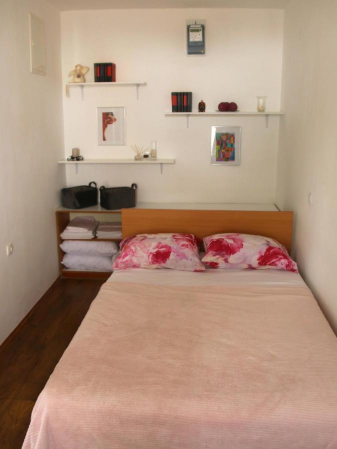 Cosy Apartment - 10 Minutes Walk To Sea Zadar Exterior photo